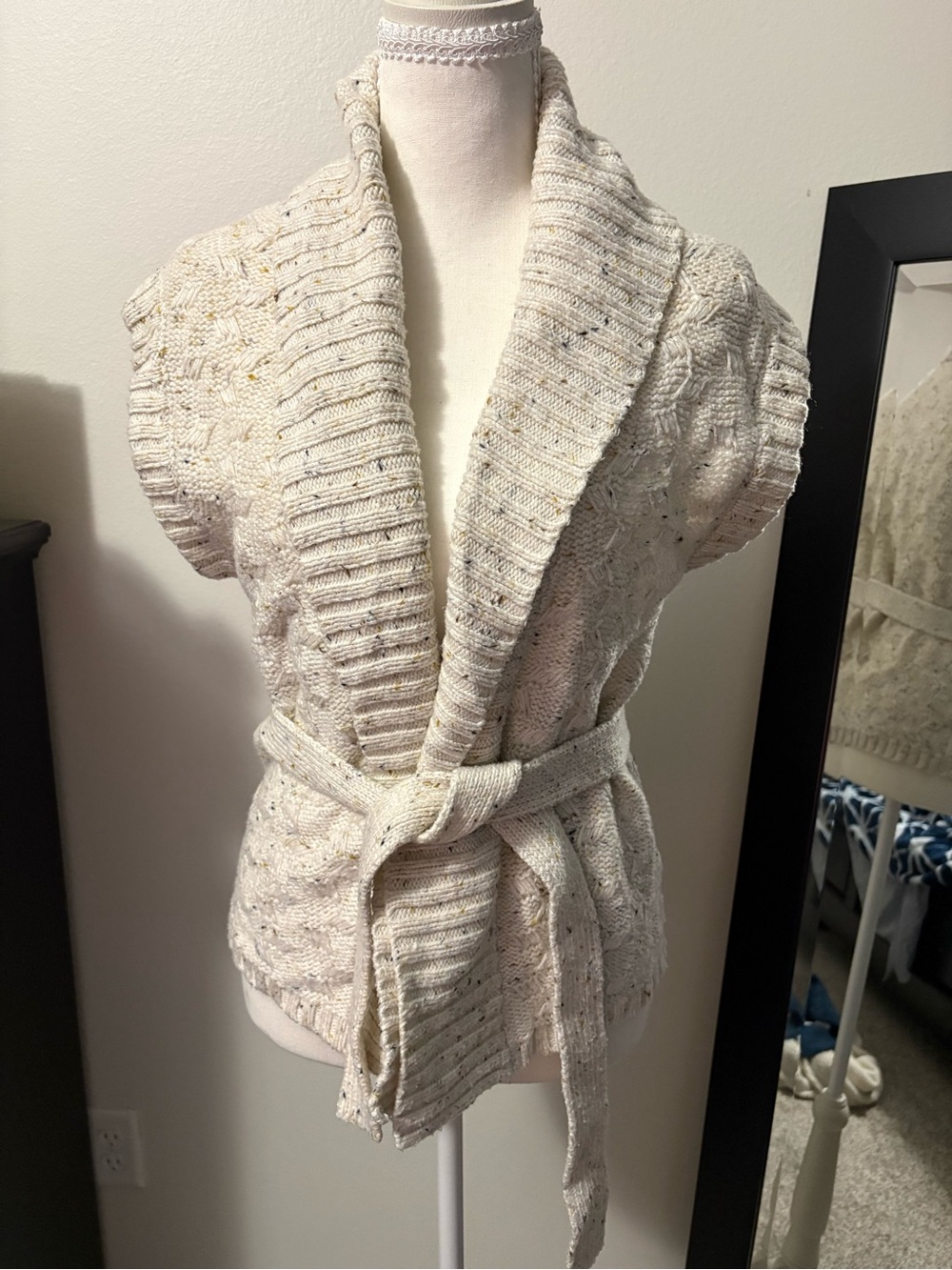 The Limited Cream Knit Shawl-Collar Belted Vest